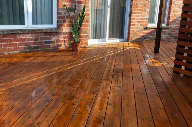 Preparing Your Deck for the Winter